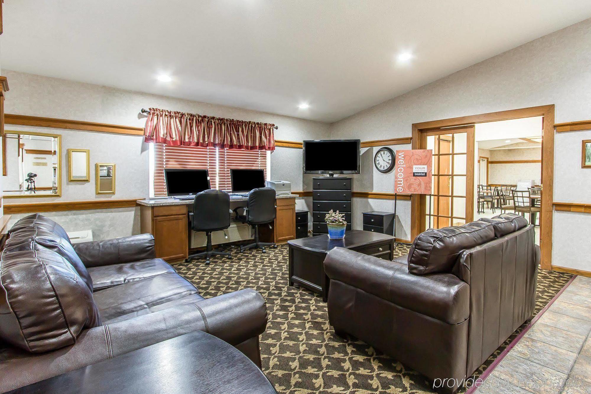 Everspring Inn & Suites Oskaloosa Zewnętrze zdjęcie