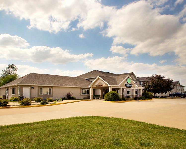 Everspring Inn & Suites Oskaloosa Zewnętrze zdjęcie