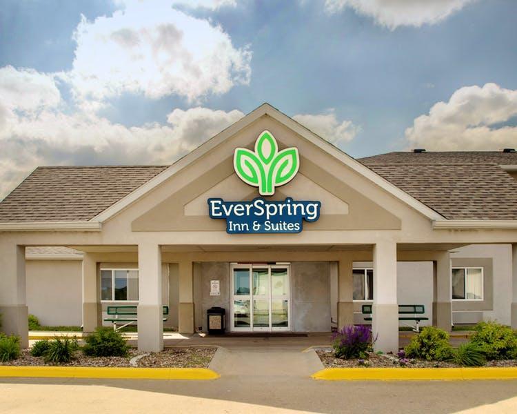 Everspring Inn & Suites Oskaloosa Zewnętrze zdjęcie